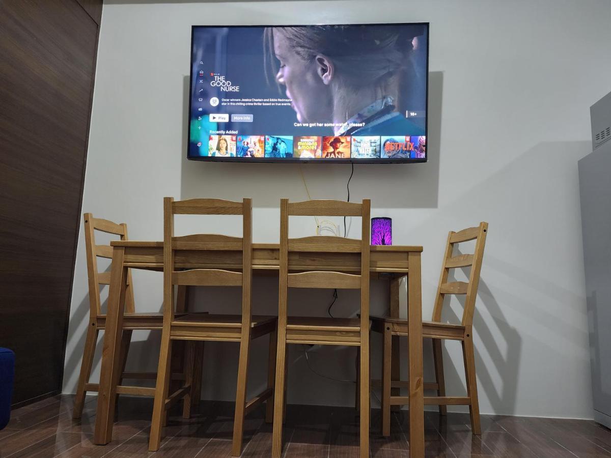 Heart Of Makati, Fully Furnished Condo, Cbd Central Location Makati City Dış mekan fotoğraf