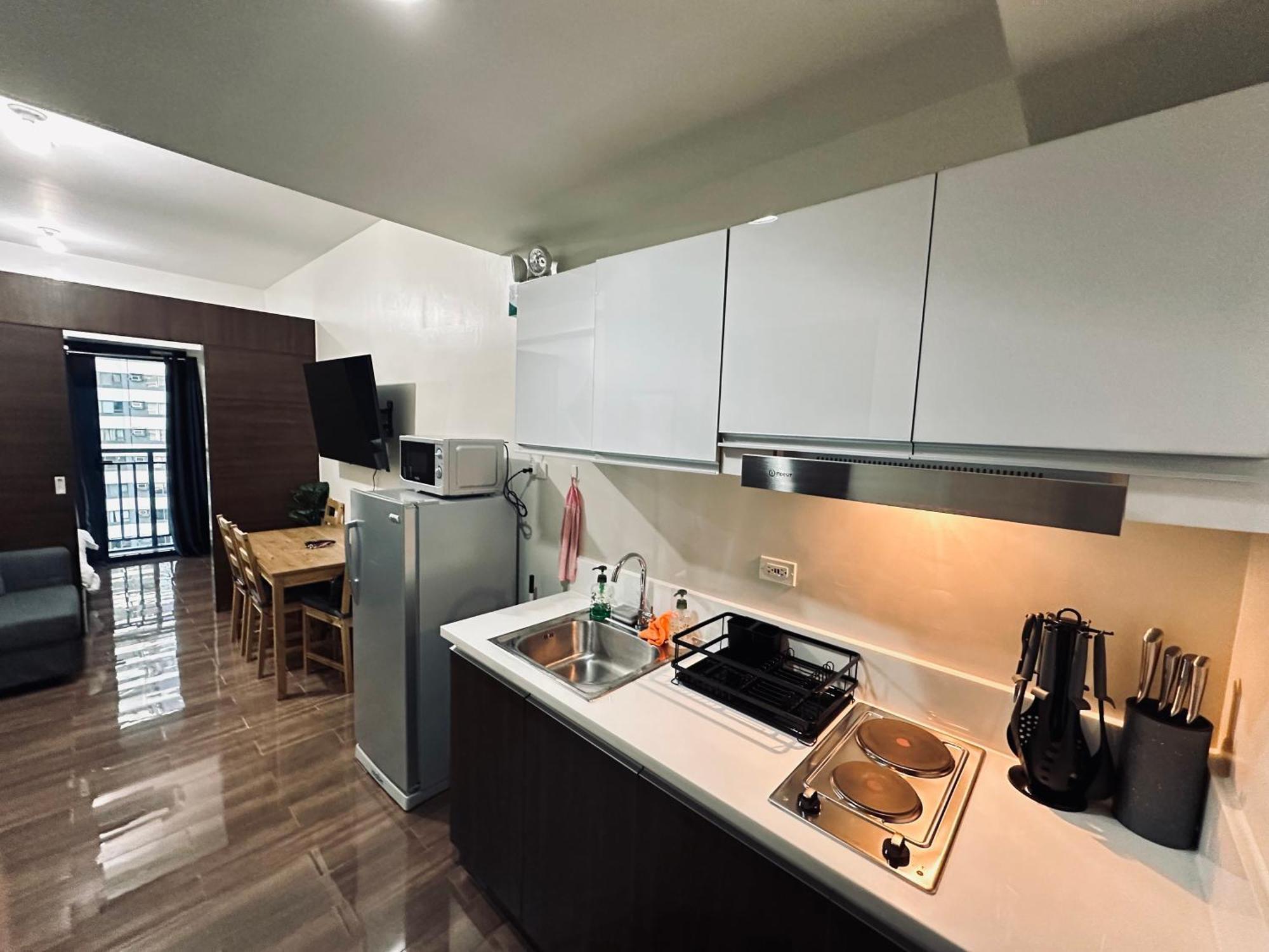 Heart Of Makati, Fully Furnished Condo, Cbd Central Location Makati City Dış mekan fotoğraf